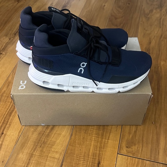 On Running Shoes - On Running CloudNova Navy and White Sneakers Women’s 9